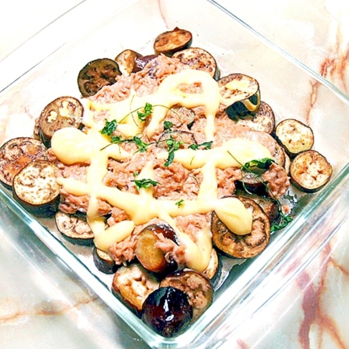 レンジとオーブンで焼きなす なすのツナマヨ焼き レシピ 作り方 By Torezu 楽天レシピ レンジとオーブンで焼きなす なすのツナマヨ焼き レシピ 作り方 By Torezu 楽天レシピ